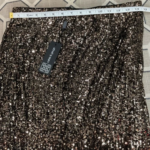 Cable & Gage sequined skirt NWT - Picture 4 of 4